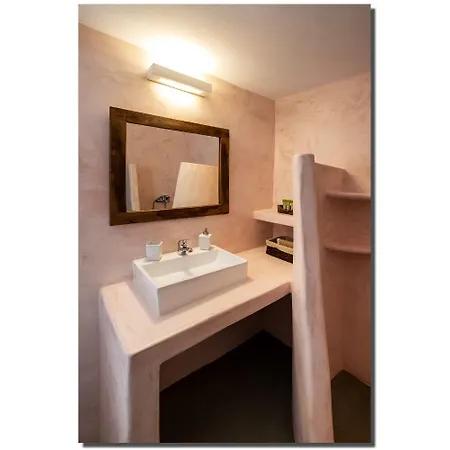 Exochi Traditional Apartment